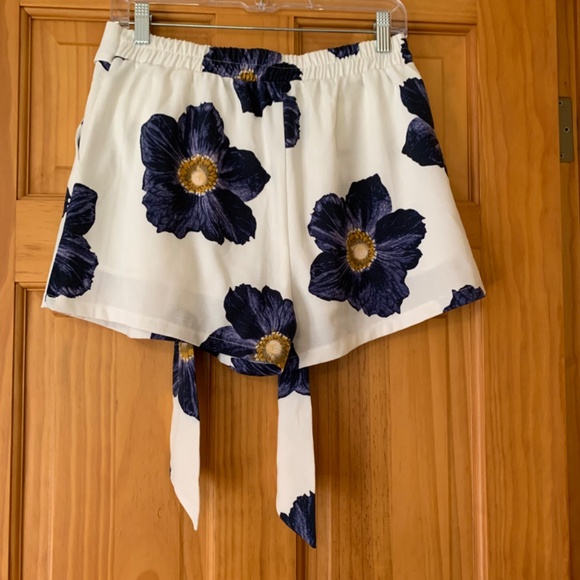 JOA shorts - Picture 2 of 7